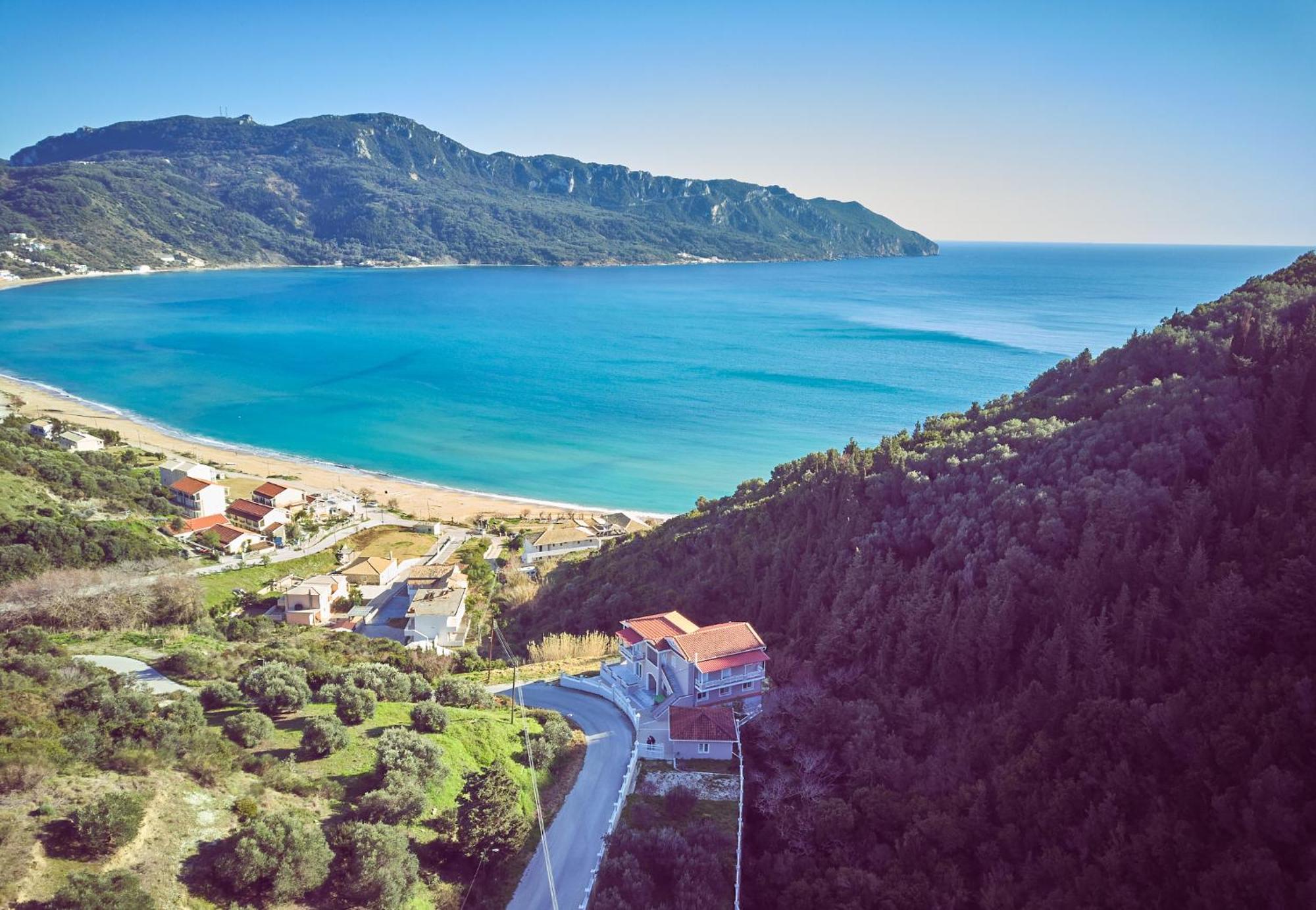 Villa Euphoria Apts Afión Dış mekan fotoğraf