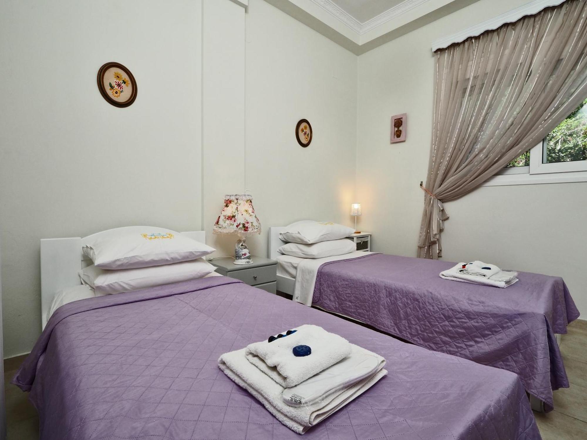 Villa Euphoria Apts Afión Dış mekan fotoğraf