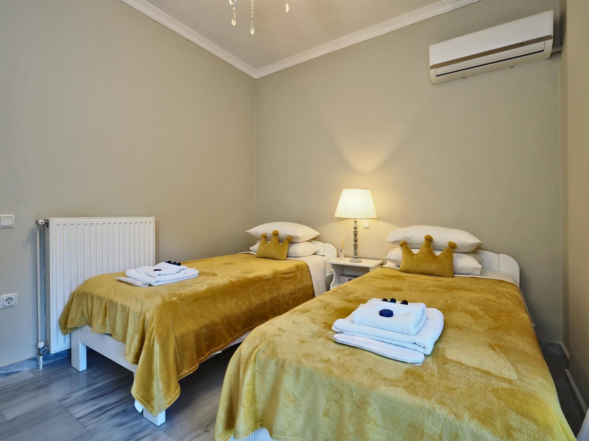 Villa Euphoria Apts Afión Dış mekan fotoğraf