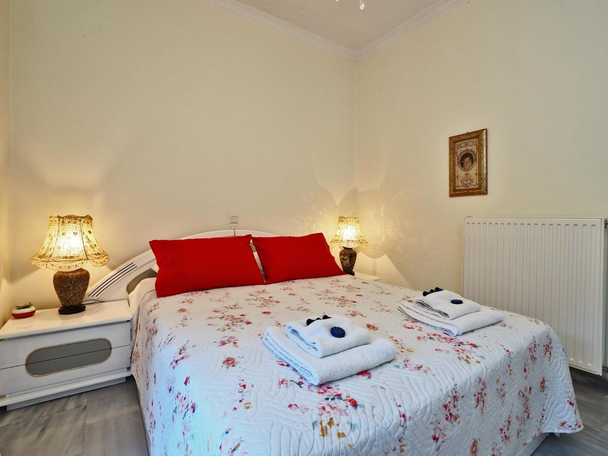 Villa Euphoria Apts Afión Dış mekan fotoğraf
