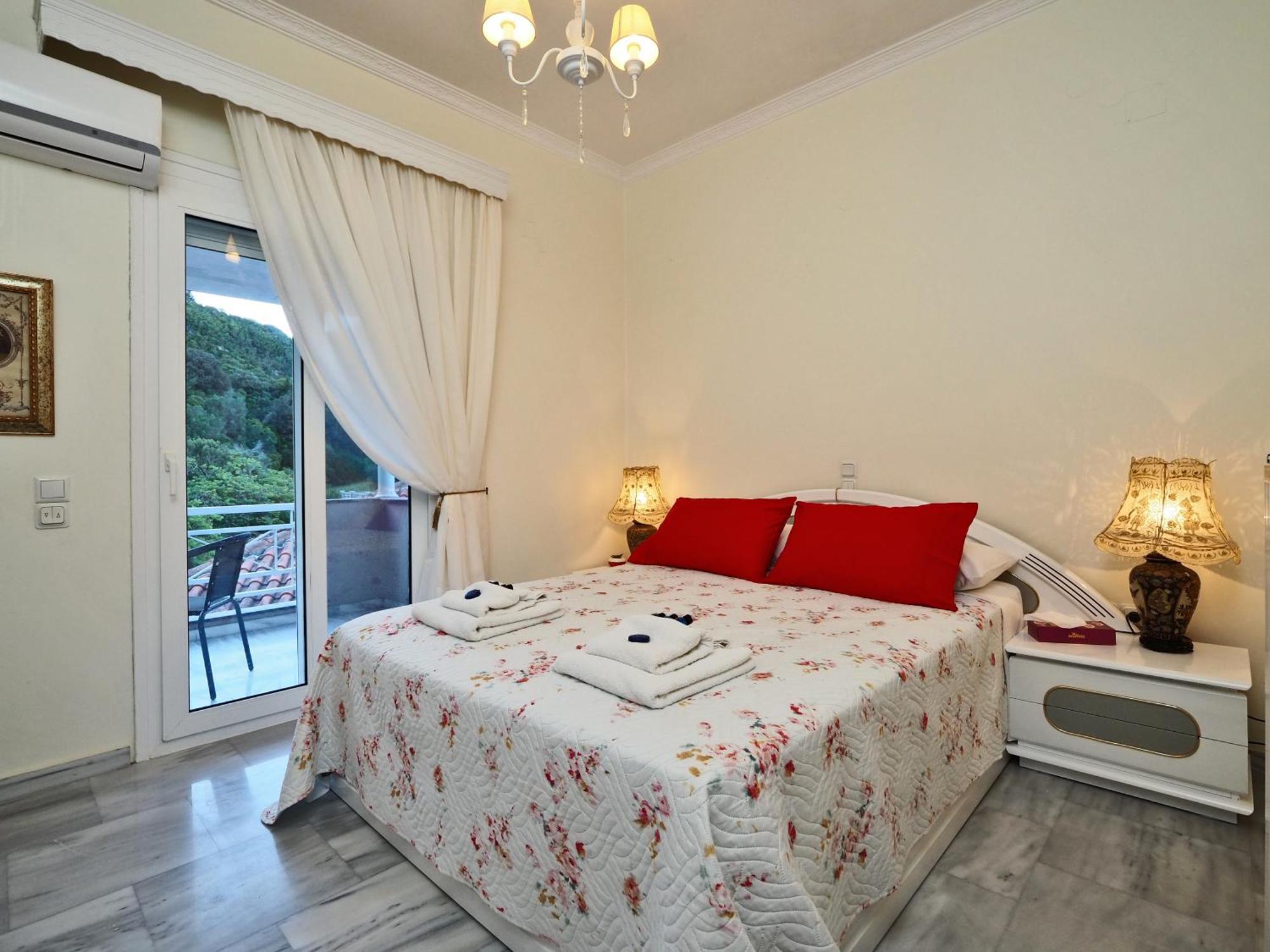 Villa Euphoria Apts Afión Dış mekan fotoğraf