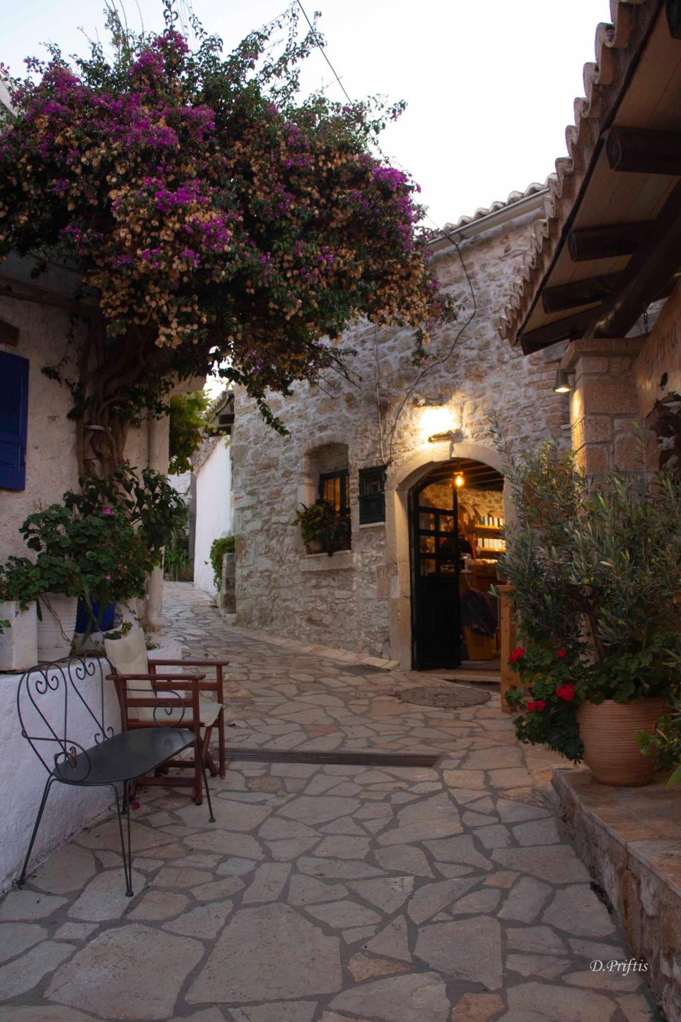 Villa Euphoria Apts Afión Dış mekan fotoğraf