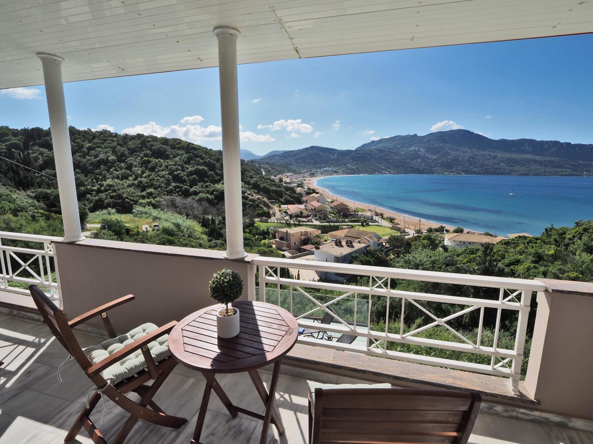 Villa Euphoria Apts Afión Dış mekan fotoğraf